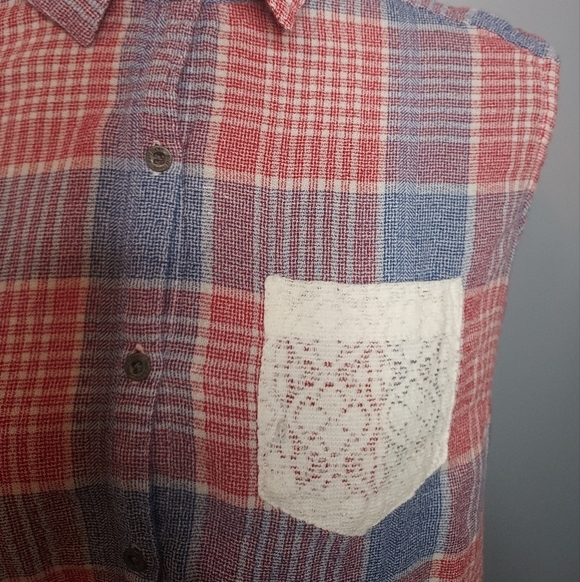 Ruffhewn Size Petite Large Sleeveless Button-down Plaid Top And Lace Back - Picture 3 of 9